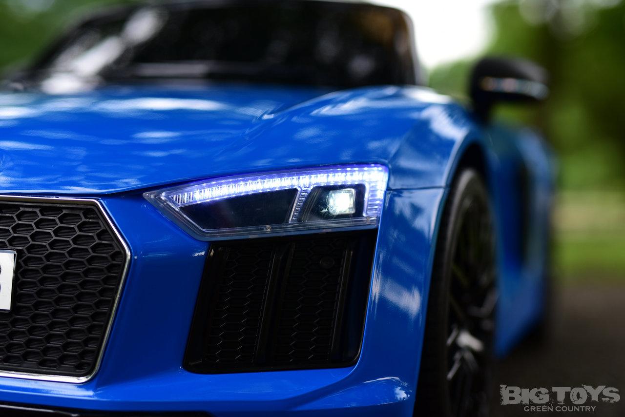 AUDI R8 SPYDER játék elektromos kisautó gyerekeknek