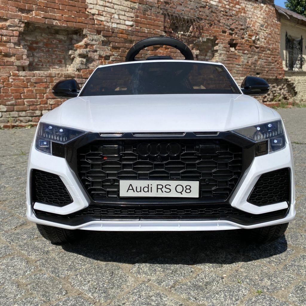 AUDI RS Q8 elektromos kisautó gyerekeknek LED, USB, MP3, gumi kerék