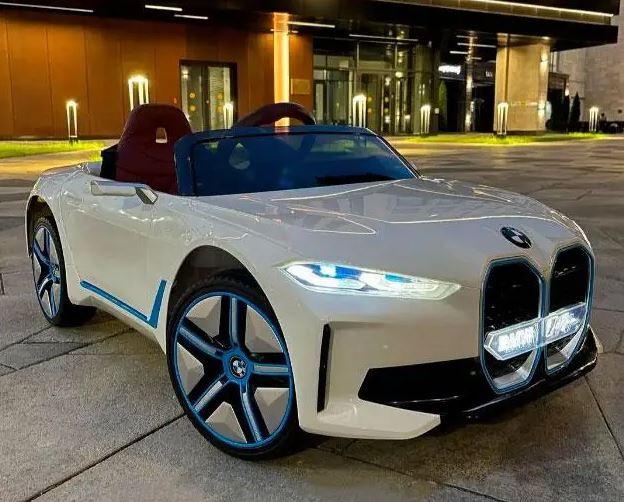 bmw i4 elektromos kisautó gyerekeknek LED, USB, MP3