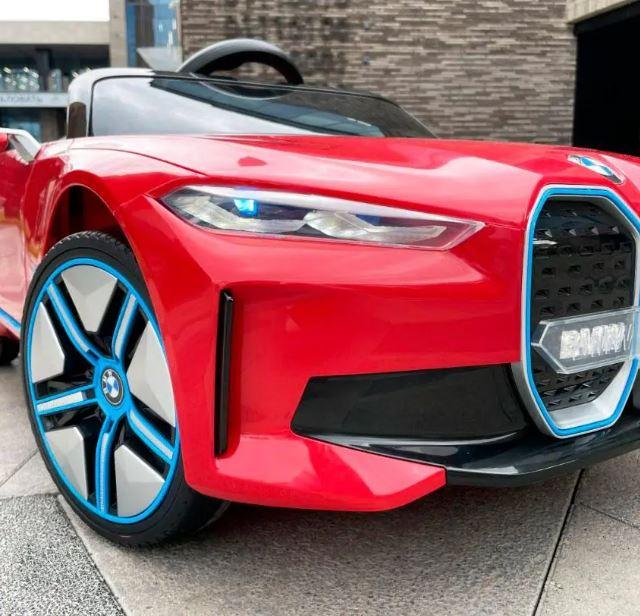 bmw i4 elektromos kisautó gyerekeknek LED, USB, MP3