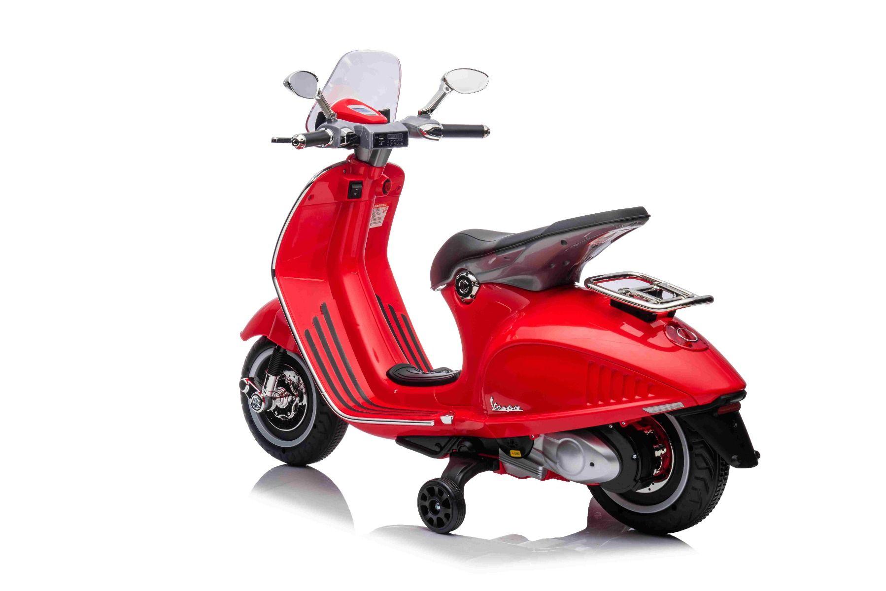 VESPA 946 elektromos gyermek motor 8 éves korig